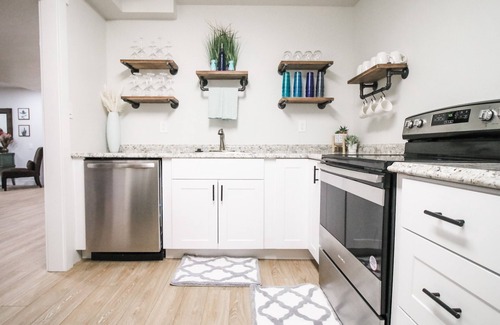 Hurricane Apartment | Spacious basement rental in central Hurricane