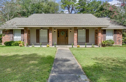 Broadmoor House | Spacious Baton Rouge Home Rental 12 Mi to LSU!