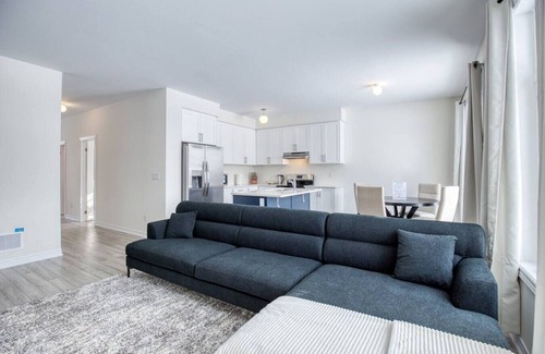 Carrying Place Apartment | Spacious Brand New 4-Bed Retreat in Quinte West