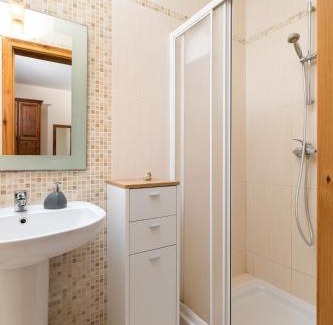 Msida Apartment | Spacious, Bright & Cosy 2 Bedroom 2 Bathroom Apartment - Msida Uni Heights