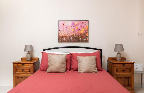 Msida Apartment | Spacious, Bright & Cosy 2 Bedroom 2 Bathroom Apartment - Msida Uni Heights
