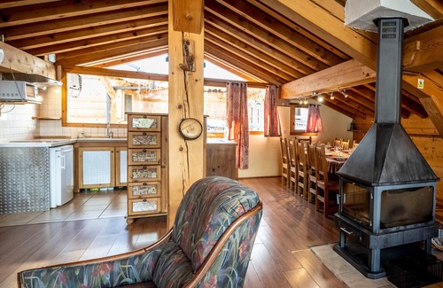 Plagne 1800 Ski Chalet | Spacious chalet with hot tub and Mont Blanc view, 5 bedrooms, WiFi
