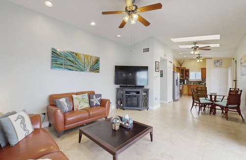 Sunrise Point House | Spacious canal-front home with balcony - monthly rental