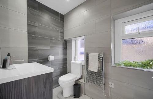 Roath Apartment | Spacious - Cardiff Central - Fast Wifi - Netflix