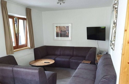 Kirchberg in Tirol Ski Chalet | Spacious Chalet in Kirchberg with Mountain View