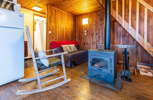 La Lechere Ski Chalet | Spacious chalet 8 pers, terrace with mountain view