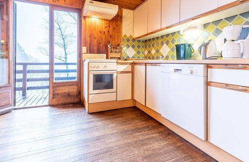 La Lechere Ski Chalet | Spacious chalet 8 pers, terrace with mountain view