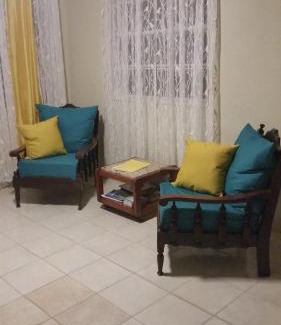 Eagle Hall Apartment | Spacious Colonial