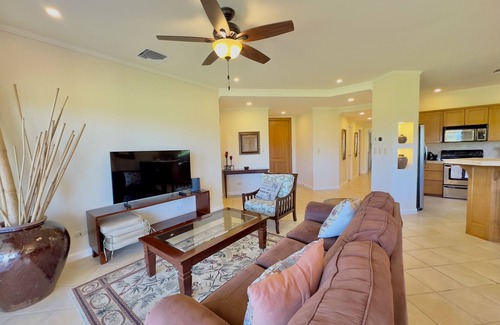 Herradura Condo | Spacious condo with panoramic ocean and golf views