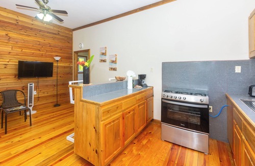 Gibson Bight Condo | Spacious condo unit in West End paradise!