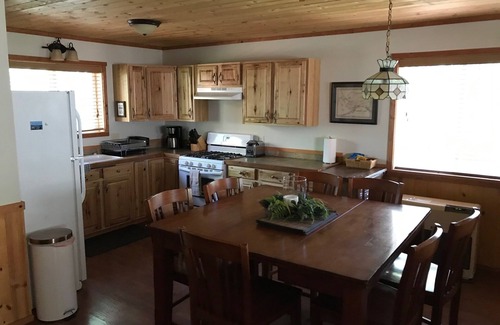 Talkeetna House | Spacious convenient home in Talkeetna *New Sauna*
