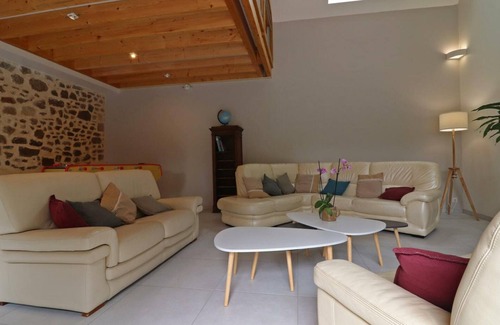 La Chapelle d'Audaine Cottage | Spacious Countryside House with Sauna, Terrace, and Family Activities Near Bagnoles de l'Orne