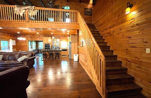Goode House | Spacious Country Home near Lynchburg