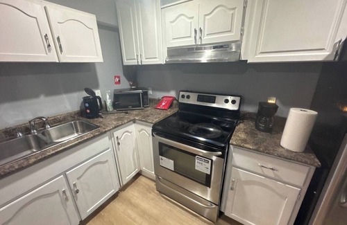 Woodstock Apartment | Spacious Dedicated Basement Apartment