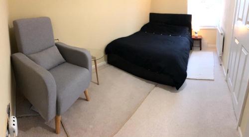 King's Lynn House | Spacious double bedrooms sharing new bathroom, en-suite option available, Kings Lynn