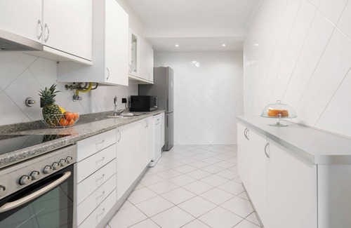 Leixões Apartment | Spacious Escape Near the Beach by Host Wise