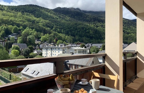 Saint-Lary-Soulan Apartment | Spacious family apartment 58m2 center St Lary Swimming pool during the vacations