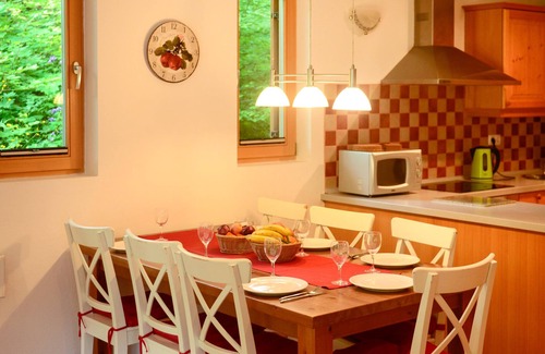 Ribcev Laz House | Spacious family chalet 200m from Lake Bohinj