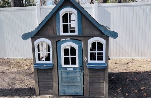 Baxter House | Spacious Family and Pet Friendly Cozy Cottage Near Gull Lake in Baxter