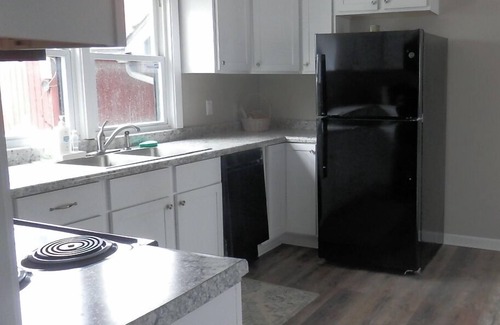 Tell City House | Spacious family-friendly 4-bedroom house in downtown Tell City