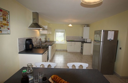 Docelles Cottage | Spacious Family-Friendly Cottage with Large Terrace, Garden, and Easy Access to Ski and Lake Activities
