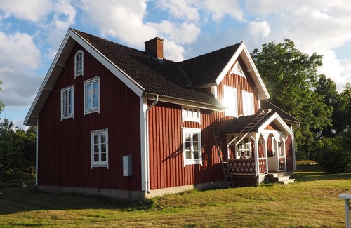 Växjö House | Spacious, family-friendly holiday home in Smaland in the Kingdom of Crystal