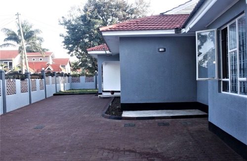Mwanga House | Spacious Family Home
