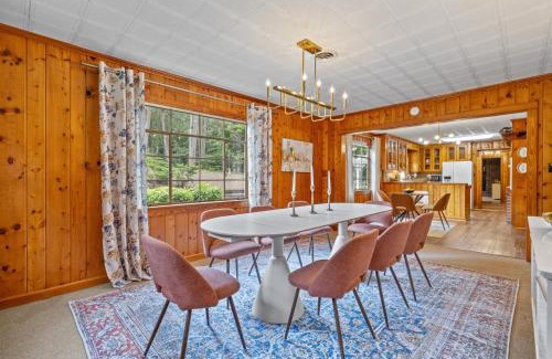 Cartersville House | Spacious Family Home - 10 Mins to Cartersville