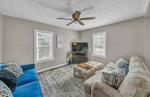 Georgetown House | Spacious family home with playroom