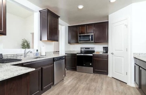 Tamaron House | *Spacious Family Oasis*Pool Table*Backyard*Garage*