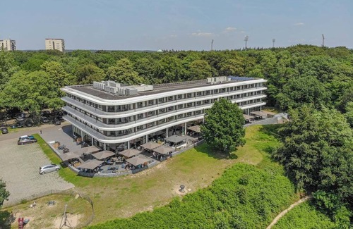 Wageningen House | Spacious Family Stay | Wellness Access & Outdoor Adventure | Valley, Forest Site