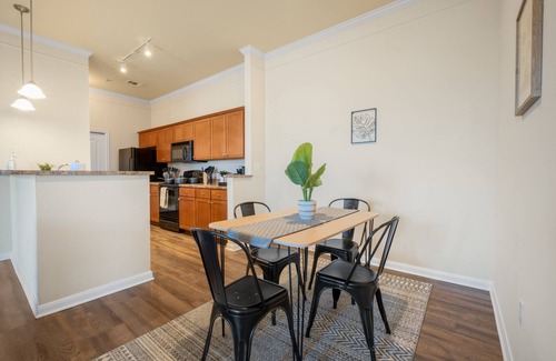 Fossil Creek House | Spacious flat w/hot tub and pool!10 mi to Downtown!~22 mi to DFW Airport