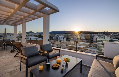 Athens City Centre House | SPACIOUS, FULLY EQUIPPED LOFT APARTMENTS IN THE HEART OF ATHENS