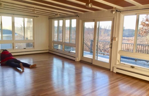 Cohasset House | Spacious Fully Loaded Retreat near forest, sea & easy access to Boston