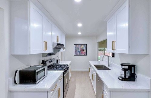 Rowland Heights House | Spacious Getaway Between LA And OC | 4BR
