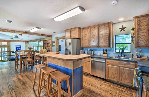 Glen Rose House | Spacious Glen Rose Home on Paluxy Riverfront