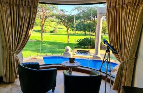 Hartbeespoort Villa | Spacious Golf & Wildlife Estate in Hartbeespoort 10 sleeper