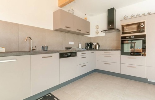Le Bois-Plage-en-Re House | Spacious house in Le Bois-Plage-en-Ré with terrace and parking