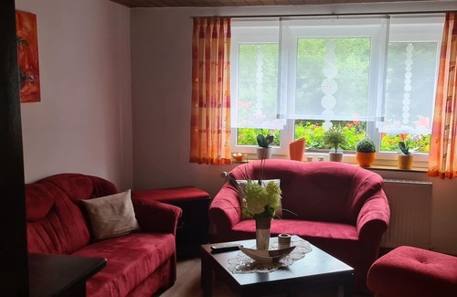 Wilhelmsthal Apartment | Spacious holiday home (100 sqm) for up to 5 people with a covered terrace