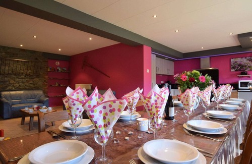 Mande Saint-Etienne House | Spacious holiday home near Bastogne