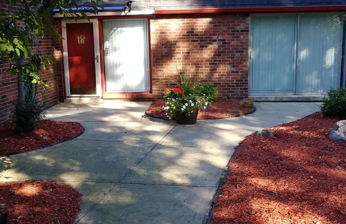 Hammond House | Spacious home 28 miles from Downtown Chicago