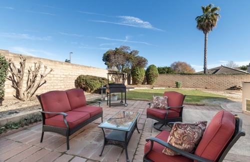 Santa Maria House | Spacious home for friends & family perfectly located. Pet friendly! EV Charger!