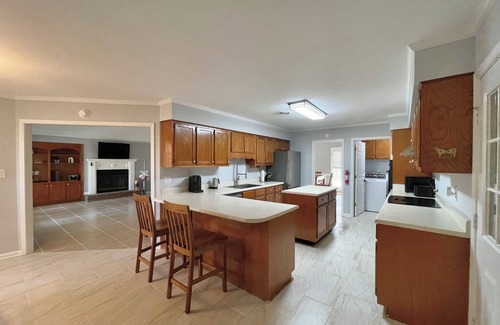 Tupelo House | Spacious Home in Central Tupelo