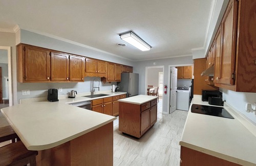 Tupelo House | Spacious Home in Central Tupelo