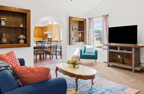 Abilene House | Spacious Home ※ King Bed ※ near ACU