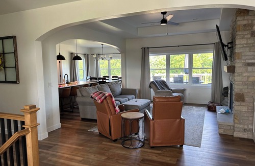 Waupun House | Spacious Home near 2025 EAA Airventure with indoor and outdoor entertaining!