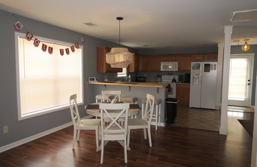 Tuscaloosa House | Spacious Home near Bryant Denny Stadium - Perfect for Game Days & Families!