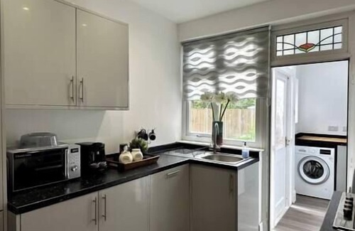 Littleover House | Spacious Home Near City & Nature in Derbyshire