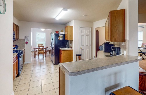 College Park House | Spacious Home on Corner Lot with Gas Fireplace & Big Fenced Yard
