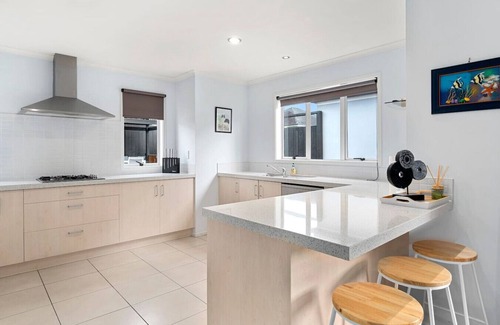 Tauranga House | Spacious home on landing drive